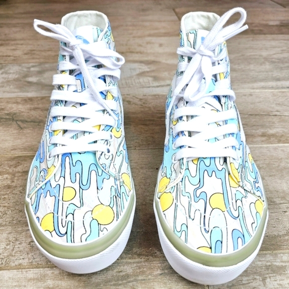 Vans Shoes - Like-New Vans SK8-HI Stacked Color Changing Sneakers
